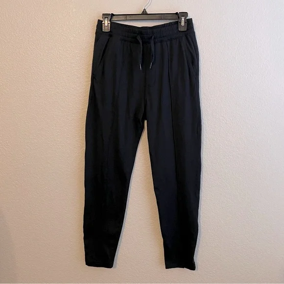 Ambercrombie Big Kids Black Taper Pants Size 13/14 - Picture 1 of 5